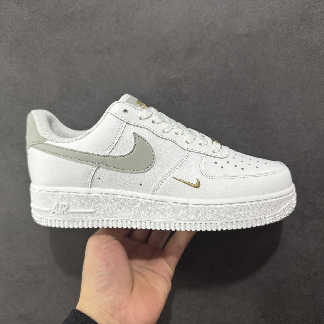 【G1福利版】暑期超级福利 Air Force 1 空军一号系列9色 内置Sole气垫 原价2-3xx零售的产物 欢迎各位活动走起 实物品质完美 物超所值 实拍效果更佳 无条件长久售后 尺码：35.5-45-选品中心