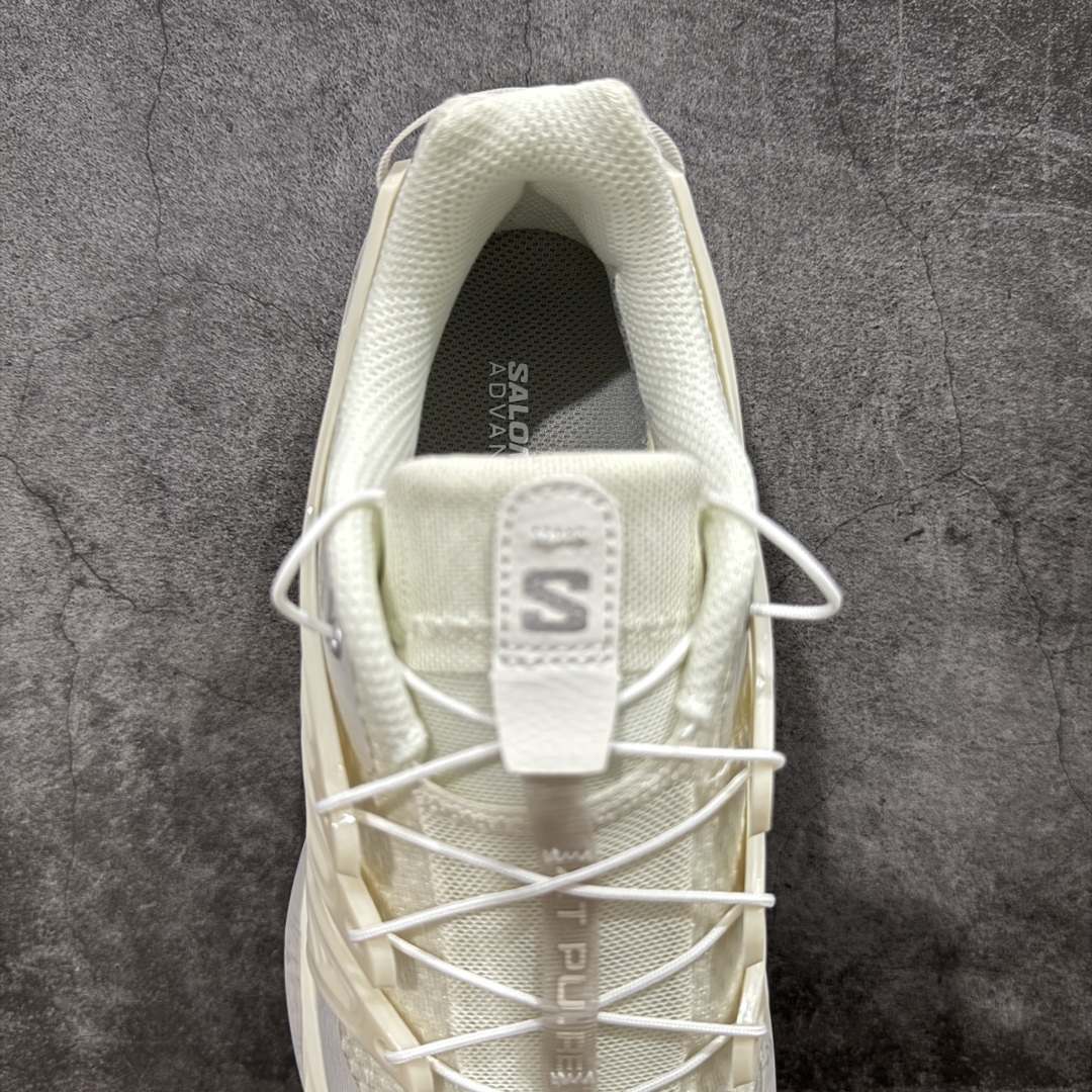 图片[8]-【巅峰版】SALOMON萨洛蒙 XT PU.RE ADVANCED 舒适百搭耐磨 低帮 越野跑步鞋 男女同款 米白 474464 萨洛蒙潮流越野机能户外功能鞋 纯原外贸平台特供订单 耗时半年巨作 全套原纸板楦头开发 原厂特供网布配套加持 确保原汁原味 完美呈现版型 原档数据独家私模五层组合大底 男女鞋同步官方开发至46.5 原装Ortholite轻量化鞋垫 中底布带钢印编号 原厂TPU锁扣 进口港宝加持 后跟自然饱满 还原公司包裹性 基于 SALOMON 初代 XT 鞋身造型并搭载 4D ADVANCED CHASSIS™ 大底打造而成 带来了多项足部控制与保护等功能性 如在运动过程中控制左右晃动的过程而提高稳定性、改善长途越野过程中足中到足尖的过渡、提高感知岩石的精确度以抵抗尖锐物体对脚底的伤害以及采用动态缓冲来增强穿着舒适感 从而减轻疲劳感 使其成为一双舒适且安全的户外之履 尺码：36 36.5 37.5 38 38.5 39 40 40.5 41 42 42.5 43 44 44.5 45-选品中心
