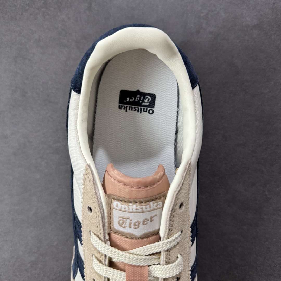 图片[7]-【公司级】Onitsuka Tiger鬼塚虎/鬼冢虎阿甘鞋EDR 78™休闲鞋78系列 中性休闲运动鞋 复古风的日常百搭神器它的设计灵感来源于经典跑步鞋，简约又不失时尚感。经典配色让整双鞋看起来特别温暖，搭配牛仔裤或者休闲裤都非常合适。鞋身采用优质材料制成，穿着起来轻便又舒适，长时间走路也不会觉得累。这双鞋的设计细节也很用心，鞋底纹路清晰，抓地力强，适合各种场合。无论是日常通勤还是周末出游，它都能成为你的最佳拍档。 尺码： 36-45 含半码 编码： FS220240-选品中心