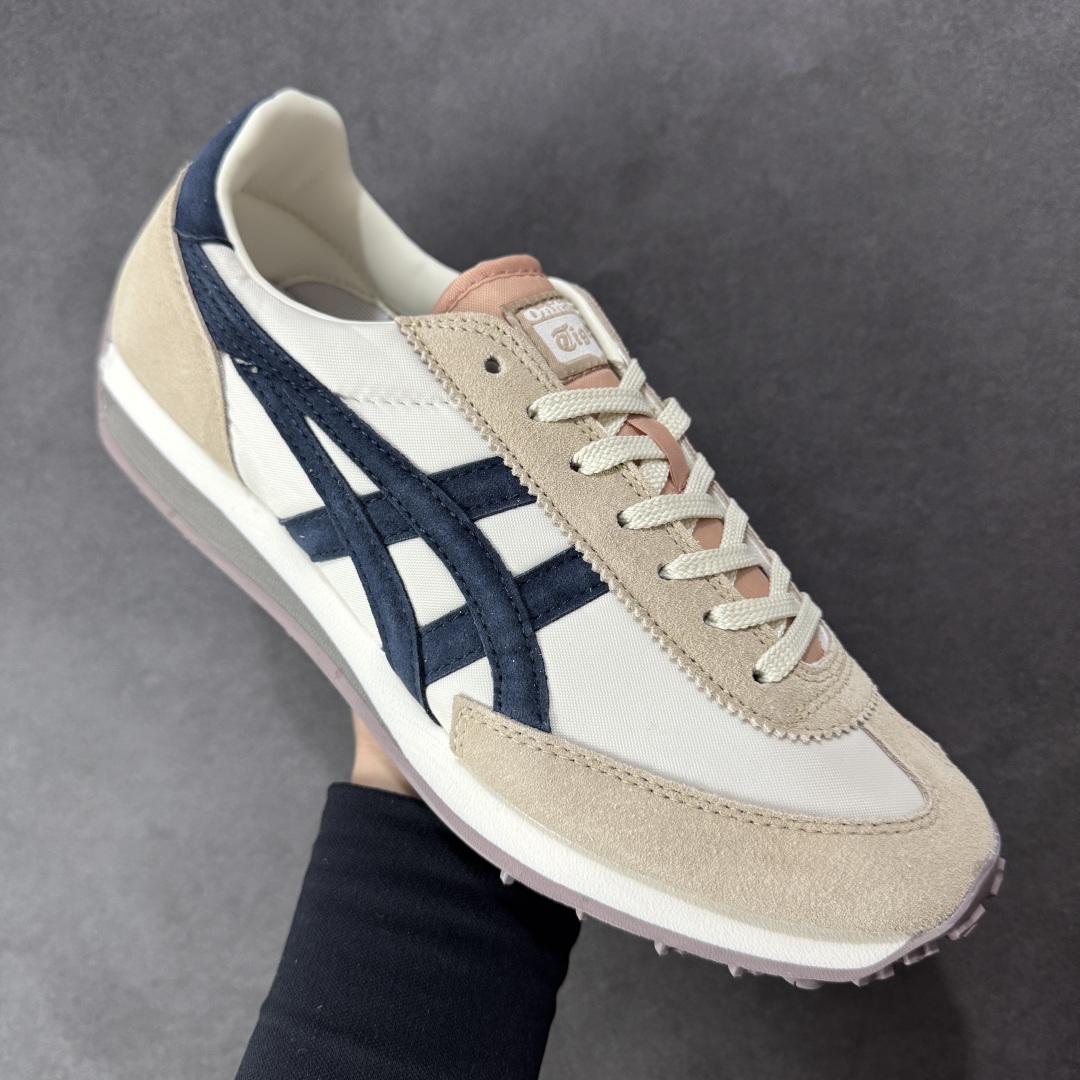 图片[3]-【公司级】Onitsuka Tiger鬼塚虎/鬼冢虎阿甘鞋EDR 78™休闲鞋78系列 中性休闲运动鞋 复古风的日常百搭神器它的设计灵感来源于经典跑步鞋，简约又不失时尚感。经典配色让整双鞋看起来特别温暖，搭配牛仔裤或者休闲裤都非常合适。鞋身采用优质材料制成，穿着起来轻便又舒适，长时间走路也不会觉得累。这双鞋的设计细节也很用心，鞋底纹路清晰，抓地力强，适合各种场合。无论是日常通勤还是周末出游，它都能成为你的最佳拍档。 尺码： 36-45 含半码 编码： FS220240-选品中心