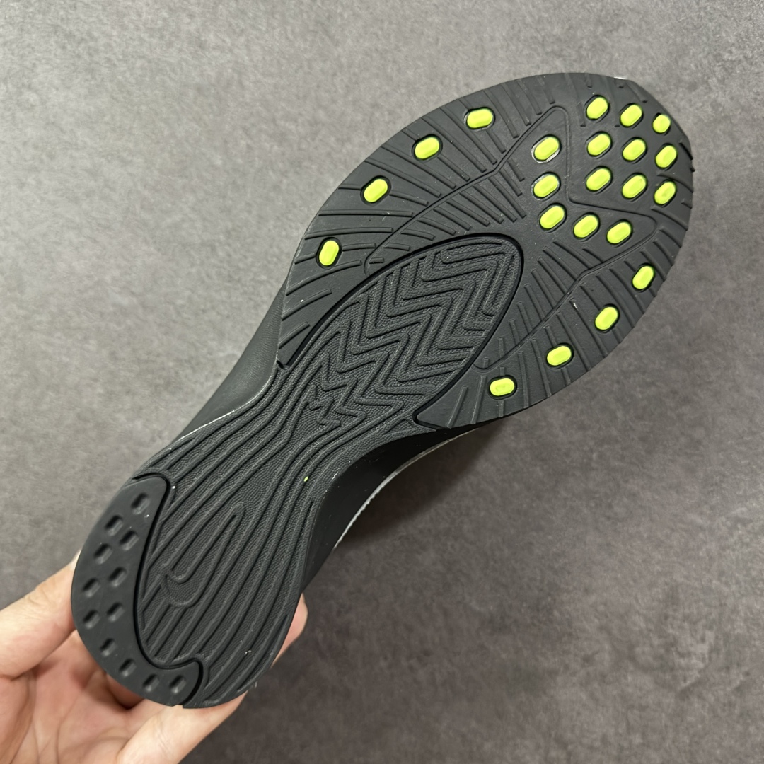 图片[9]-【公司H版】Nike Air Superfly 舒适百搭防滑耐磨 低帮跑步鞋 女款 黑银色 IB5824-200 市场首发版本出货 原版开发 黑银配色超酷，未来感拉满 鞋很轻盈，鞋型偏窄 可以选择大一码，显的脚长一些 可盐可甜 颜值在线 春夏百搭款 尺码：35.5 36 36.5 37 38 38.5 39 40-选品中心