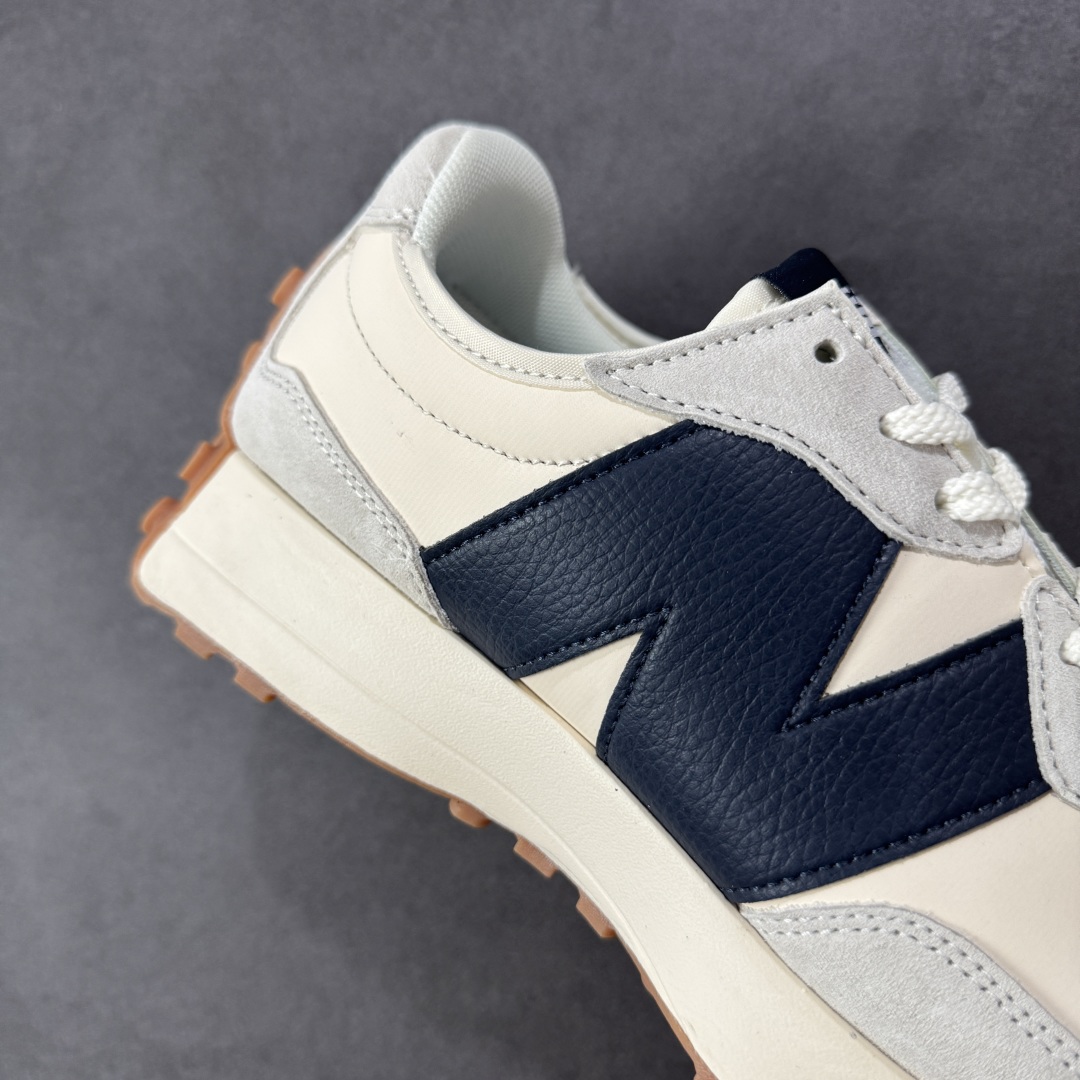图片[6]-【K8版本】NB新百伦New Balance NB327系列复古休闲运动慢跑鞋 WS327KB 全新 New Balance 327 系列，以更纯粹的复古风格设计打造的全新造型。侧身还以解构设计，将 N 字标志以做旧压花样式呈现，样式别具新意。而麂皮、冲孔皮革的塑造，则呈现出高级怀旧气质，也让鞋款在奢华时装风格与运动氛围之间达到了平衡。 尺码：36～45半-选品中心
