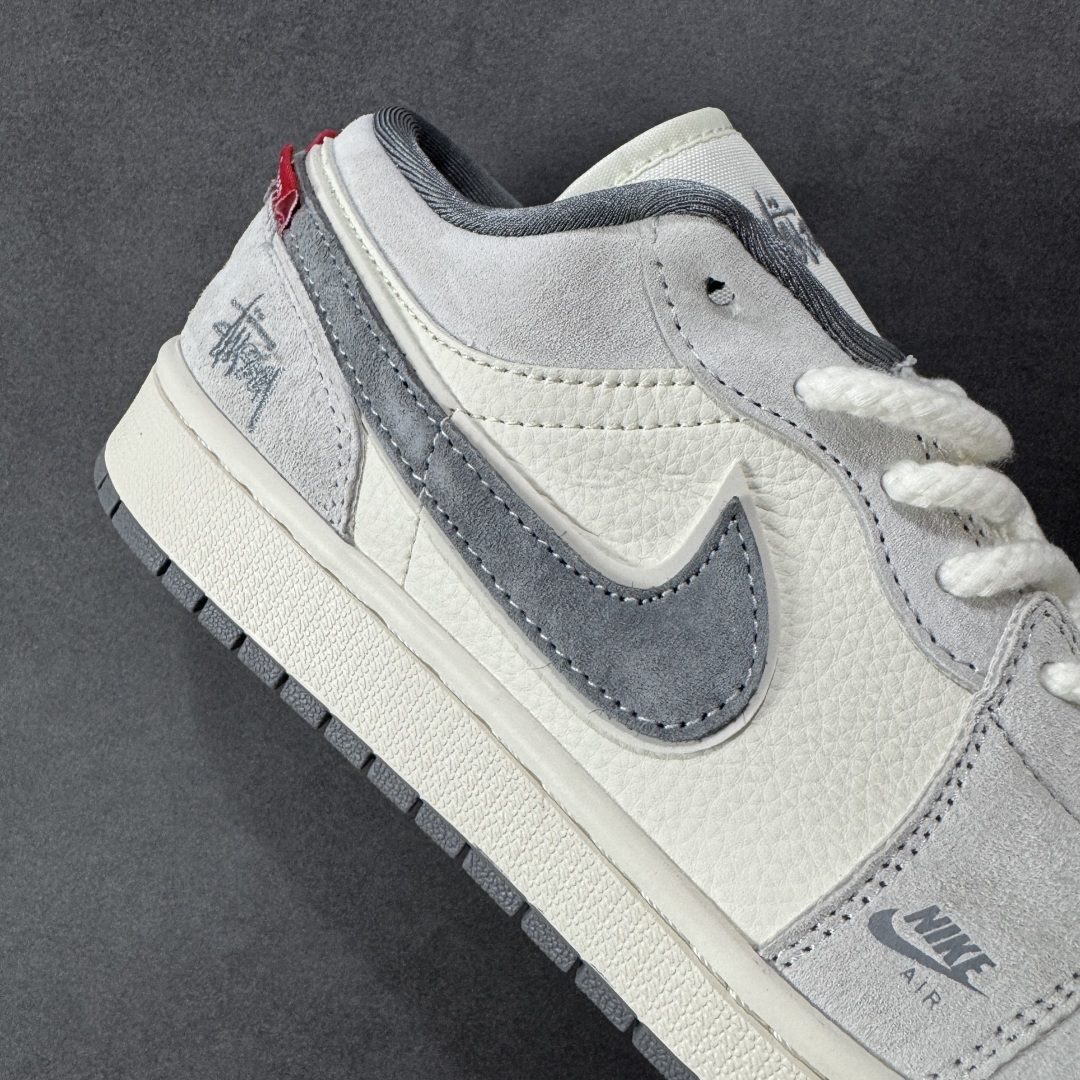 图片[6]-【定制版】Air Jordan 1 Low AJ1 乔1 斯图西联名 红标米灰猪八 高端定制 低帮复古篮球鞋 YX5066-305  #定制鞋盒 大厂纯原品质出货 超高清洁度 皮料切割干净无任何毛边 细节完美   尺码：36 36.5 37.5 38 38.5 39 40 40.5 41 42 42.5 43 44 44.5 45-选品中心