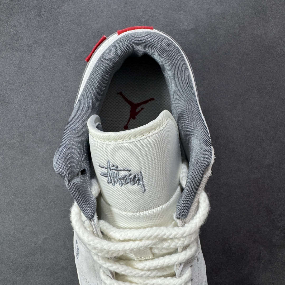 图片[7]-【定制版】Air Jordan 1 Low AJ1 乔1 斯图西联名 红标米灰猪八 高端定制 低帮复古篮球鞋 YX5066-305  #定制鞋盒 大厂纯原品质出货 超高清洁度 皮料切割干净无任何毛边 细节完美   尺码：36 36.5 37.5 38 38.5 39 40 40.5 41 42 42.5 43 44 44.5 45-选品中心