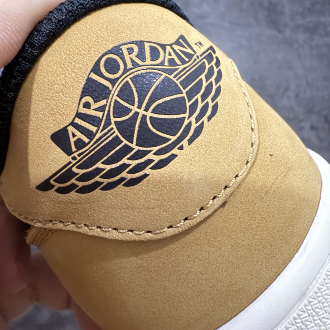 图片[2]-【DG纯原版本】Air Jordan 1 Low og AJ1乔1低帮男子文化篮球 白棕小麦 新秀 CZ0790-107 国内一线头部知名大厂出品 高端外贸零售专供品质 原厂麂皮 超高清洁度 原鞋原楦头纸板开发 原厂防尘纸 极致一眼正品既视感 尺码：40 40.5 41 42 42.5 43 44 44.5 45 46 47.5-选品中心