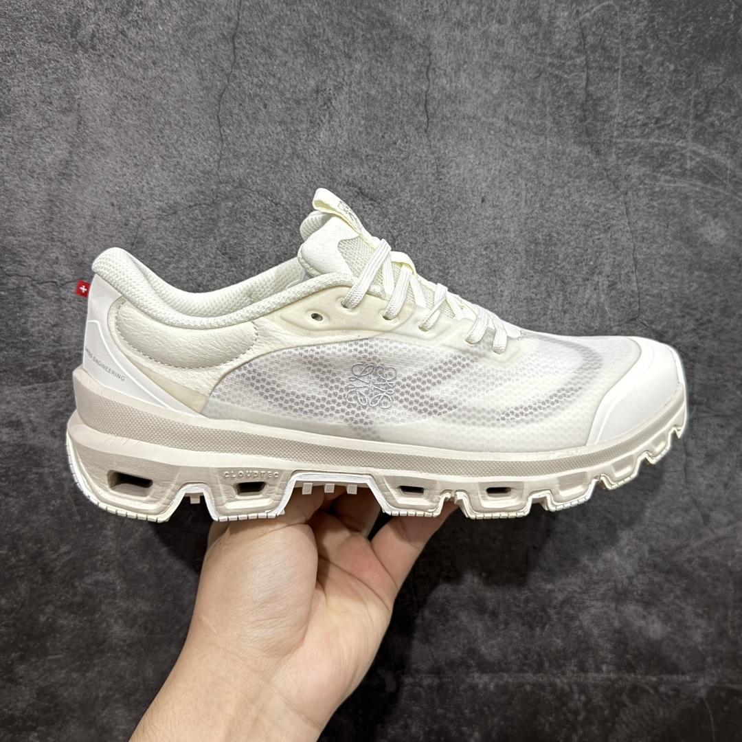 【PZ版本】On昂跑 x LOEWE罗意威 Cloudventure 织物 跑步 户外轻便百搭系带 减震 低帮 运动休闲鞋 采用工程飞织网布组合再生聚酯纤维鞋面材质搭载独家隐藏速度中板 镂空CloudTec科技 泡棉缓震中底 黑科技跑出圈的时尚运动新宠 尺码:36 37 38 39 40 41 42 43 44 45-选品中心