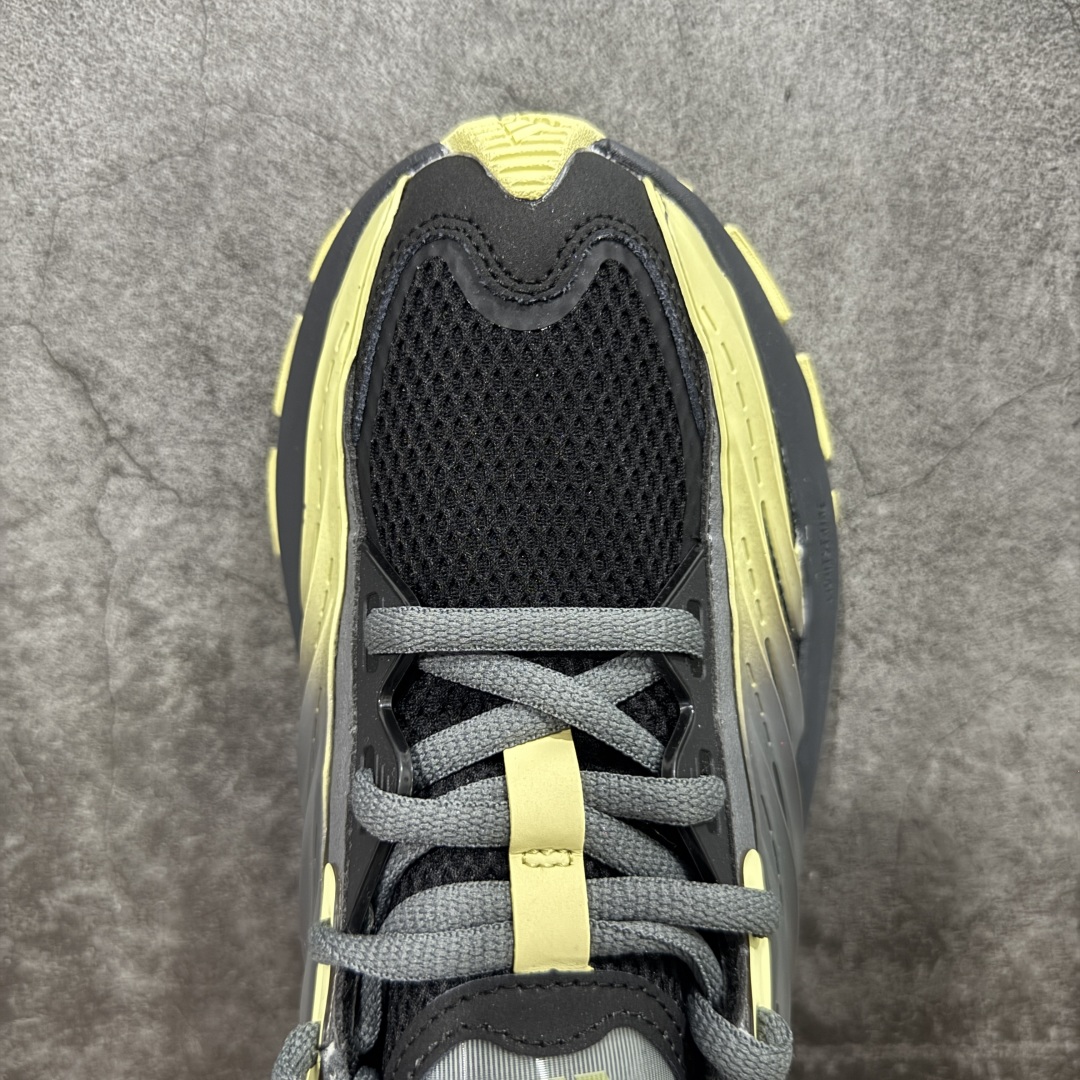 图片[5]-【纯原版】Adidas Vento XLG MTW 顶级品质 原鞋开发 原版大盒 脉冲系列 复古休闲老爹鞋 官方同步配色 鞋面是透气网面和皮革拼接 脚感轻盈 不闷汗 每次穿着跑步都感觉脚底在自由呼吸 鞋底是adidas经典的防滑设计 纹路很深 抓地力超稳 低帮设计很显脚踝纤细 却不失满满的包围安全感 货号： JR6391  尺码：36 36.5 37 38 38.5 39 40 40.5 41 42 42.5 43 44 44.5 45-选品中心