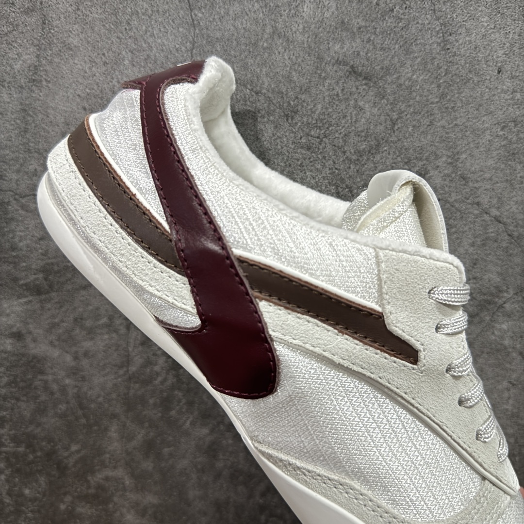 图片[7]-【渠道礼盒版】MiuMiu缪缪 Gymnasium 绒面革 圆头系带 薄底鞋 低帮 生活休闲鞋 男女鞋 私人订单 顶级礼盒包装 原版开发打造 区别市场所有版本 一切细节均对标原版 皮料 面料 大底均与原版对比无差别 无任何色差 欢迎对比 市场最高版 尺码：36-44-选品中心