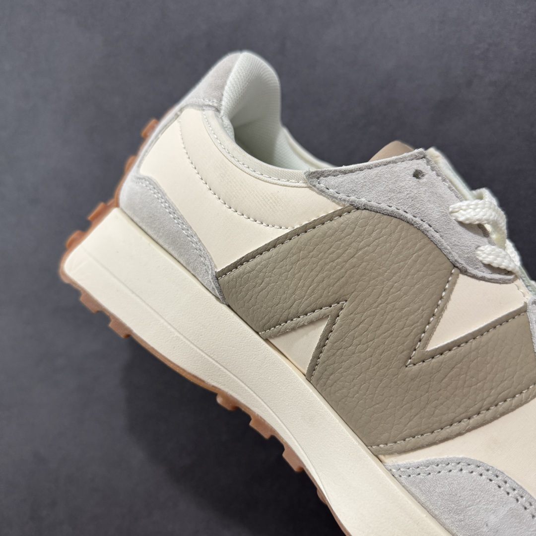 图片[6]-【K8版本】NB新百伦New Balance NB327系列复古休闲运动慢跑鞋 WS327LZ 全新 New Balance 327 系列，以更纯粹的复古风格设计打造的全新造型。侧身还以解构设计，将 N 字标志以做旧压花样式呈现，样式别具新意。而麂皮、冲孔皮革的塑造，则呈现出高级怀旧气质，也让鞋款在奢华时装风格与运动氛围之间达到了平衡。 尺码：36～45半-选品中心