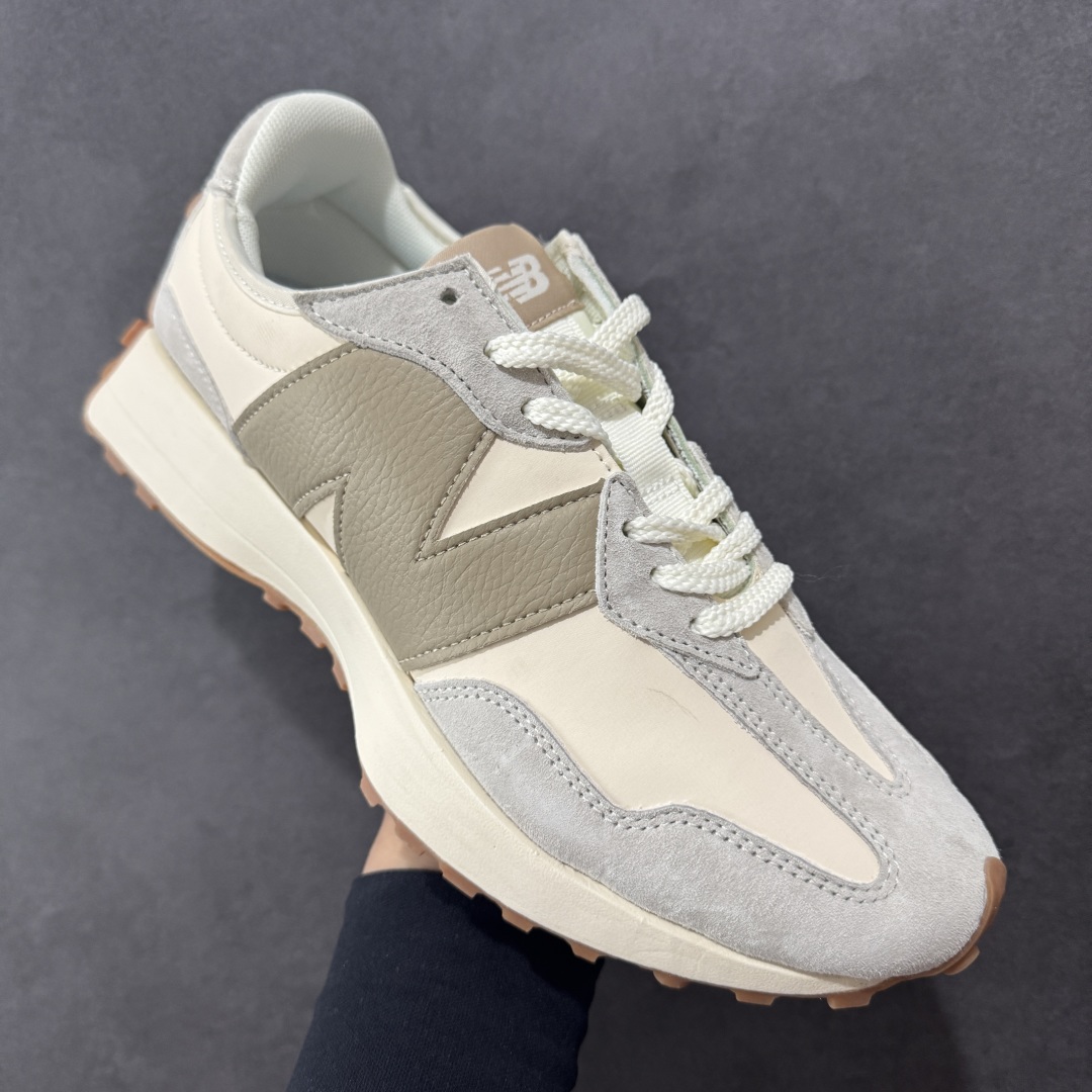 图片[3]-【K8版本】NB新百伦New Balance NB327系列复古休闲运动慢跑鞋 WS327LZ 全新 New Balance 327 系列，以更纯粹的复古风格设计打造的全新造型。侧身还以解构设计，将 N 字标志以做旧压花样式呈现，样式别具新意。而麂皮、冲孔皮革的塑造，则呈现出高级怀旧气质，也让鞋款在奢华时装风格与运动氛围之间达到了平衡。 尺码：36～45半-选品中心