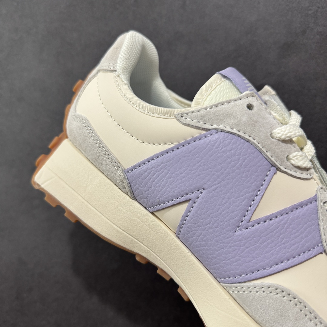 图片[6]-【K8版本】NB新百伦New Balance NB327系列复古休闲运动慢跑鞋 WS327OS 全新 New Balance 327 系列，以更纯粹的复古风格设计打造的全新造型。侧身还以解构设计，将 N 字标志以做旧压花样式呈现，样式别具新意。而麂皮、冲孔皮革的塑造，则呈现出高级怀旧气质，也让鞋款在奢华时装风格与运动氛围之间达到了平衡。 尺码：36～45半-选品中心