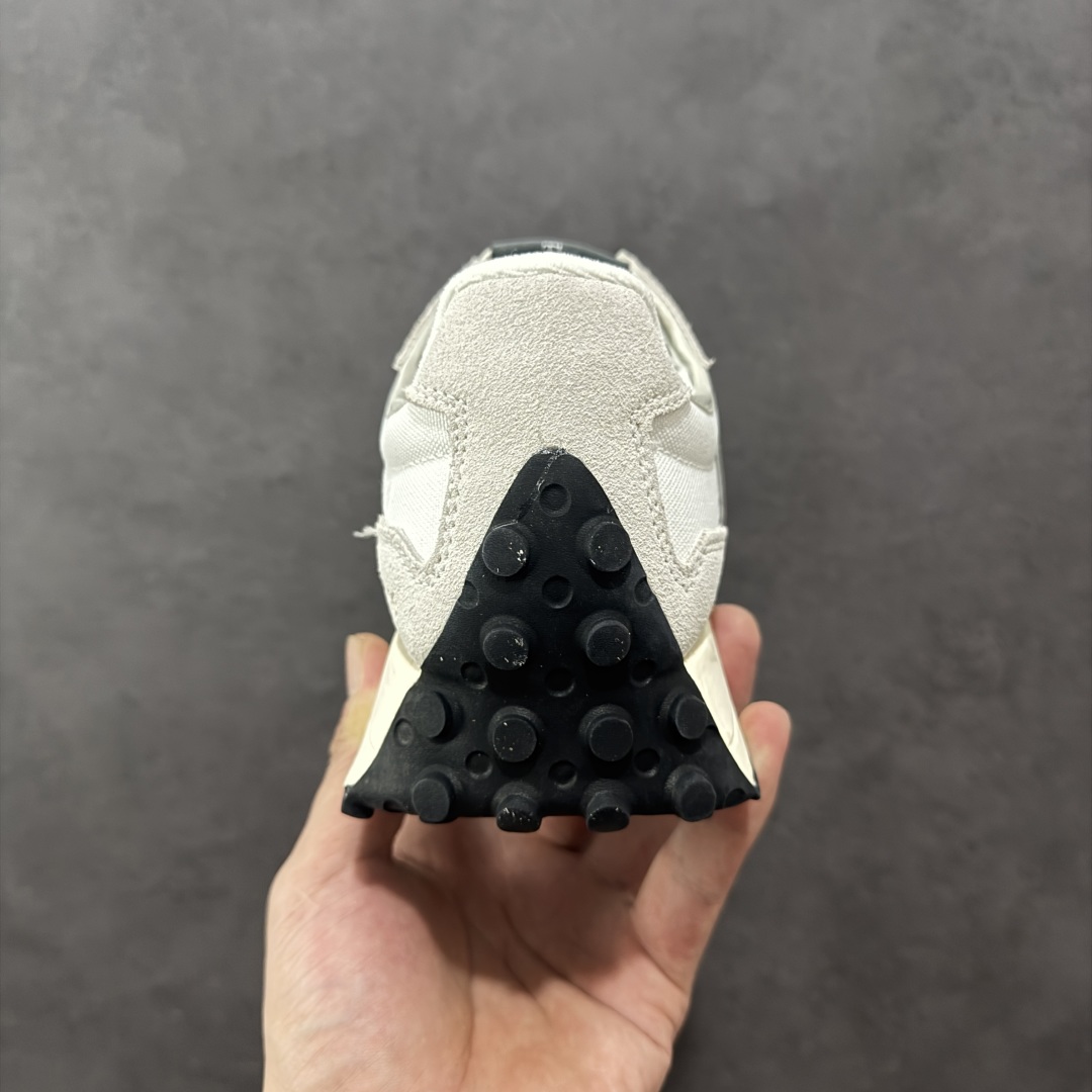 图片[4]-【K8版本】NB新百伦New Balance NB327系列复古休闲运动慢跑鞋 MS327WE 全新 New Balance 327 系列，以更纯粹的复古风格设计打造的全新造型。侧身还以解构设计，将 N 字标志以做旧压花样式呈现，样式别具新意。而麂皮、冲孔皮革的塑造，则呈现出高级怀旧气质，也让鞋款在奢华时装风格与运动氛围之间达到了平衡。 尺码：36～45半-选品中心