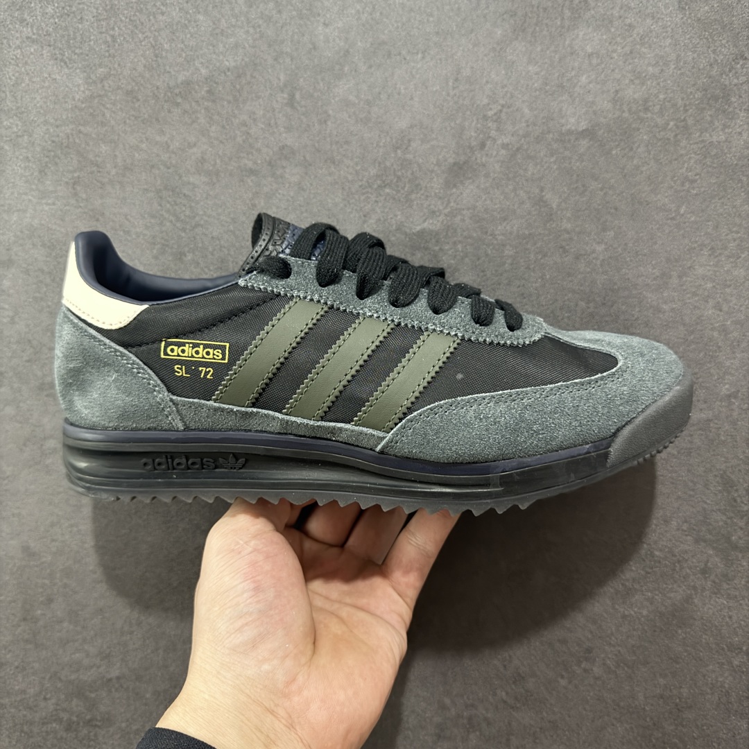 【正确版】AD Original SL 72 RS 经典复古轻便休闲运动慢跑鞋 原鞋开发 版型正确 平台外单特供,鞋头设计饱满圆润,翻毛皮和尼龙材质结合的鞋面 上脚舒适柔软,橡胶大底非常耐磨防滑 包裹型很好 整体纤长。 货号:IG4646 尺码:36-45-选品中心