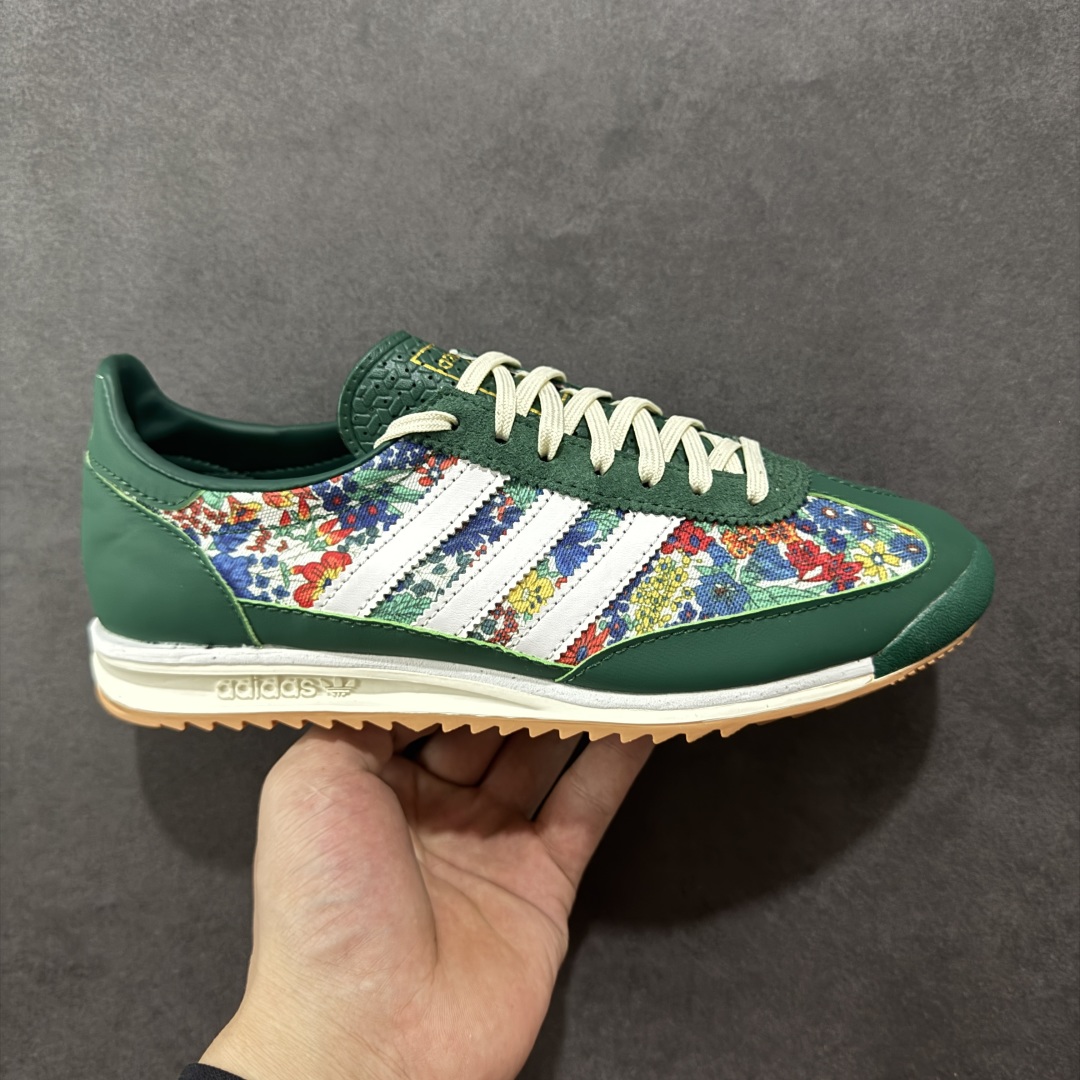 【正确版】AD Original SL 72 RS 经典复古轻便休闲运动慢跑鞋 原鞋开发 版型正确 平台外单特供,鞋头设计饱满圆润,翻毛皮和尼龙材质结合的鞋面 上脚舒适柔软,橡胶大底非常耐磨防滑 包裹型很好 整体纤长。 货号:JH7226 尺码:36-45-选品中心