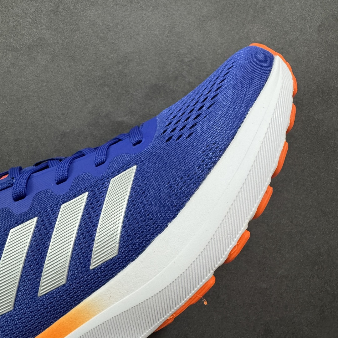 图片[5]-【公司级】AD Supernova Rise 阿迪全新休闲轻跑鞋 款鞋采用了Dreamstrike+ 中底 将缓冲材质与柔软的织物相结合 以最大限度地减少刺激性摩擦和慢跑后水泡的可能性 在美学方面 Supernova Rise 从自然和生物中汲取灵感 如深色底色和半绿色细节 货号：D68968 尺码：40-45-选品中心