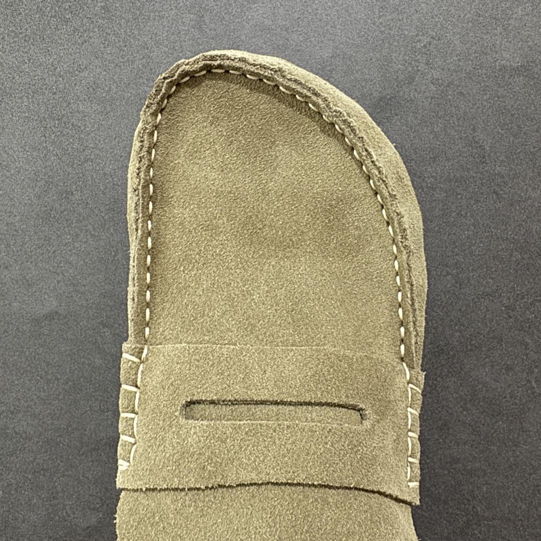 图片[8]-【莞顶纯原】勃肯 Birkenstock 优雅老钱风 乐福拖 广东原产#德国百年知名鞋履品牌·勃肯Birkenstock 勃肯#采用质地柔软绒面材质#中底搭载缓震软木橡胶 其特有的鞋床设计，贴合脚面穿着舒适 Birkenstock Milano中性软木鞋底经典款式，非常好搭，鞋底结实耐磨，适合夏天。 尺码：35-45-选品中心