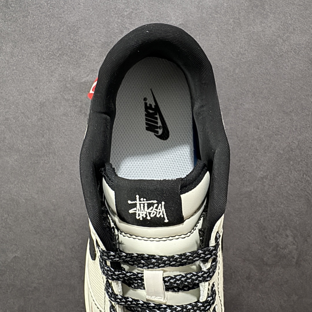 图片[7]-【定制版】Nike SB Dunk Low 斯图西联名 黑白织布 周年高端定制 低帮休闲板鞋 SC9207-425  #定制鞋盒 大厂纯原品质出货 超高清洁度 皮料切割干净无任何毛边 细节完美   尺码：36 36.5 37.5 38 38.5 39 40 40.5 41 42 42.5 43 44 44.5 45-选品中心