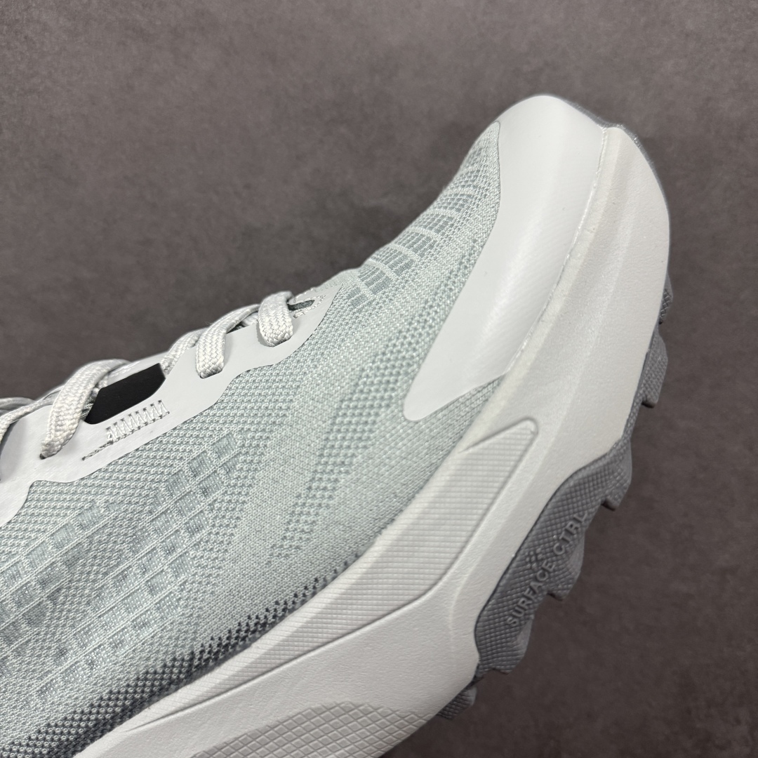 图片[5]-【纯原版】北面/The North Face Altamesa 300 阿尔塔梅萨300系列仿泼水 低帮徒步户外风登山休闲运动鞋 The North Face 全新越野跑训练鞋 Altamesa 300 兼具高效缓震与稳定性能 採用轻质、柔软的 DREAM 发泡中底科技和专為越野设计的 Surface CTRL™ 橡胶外底 大大加强舒适度和回弹性 而抓地力出色的凸纹底部让跑手可轻松应对不同路况 货号： NF0A8A9RV71-140 尺码： 39-45-选品中心