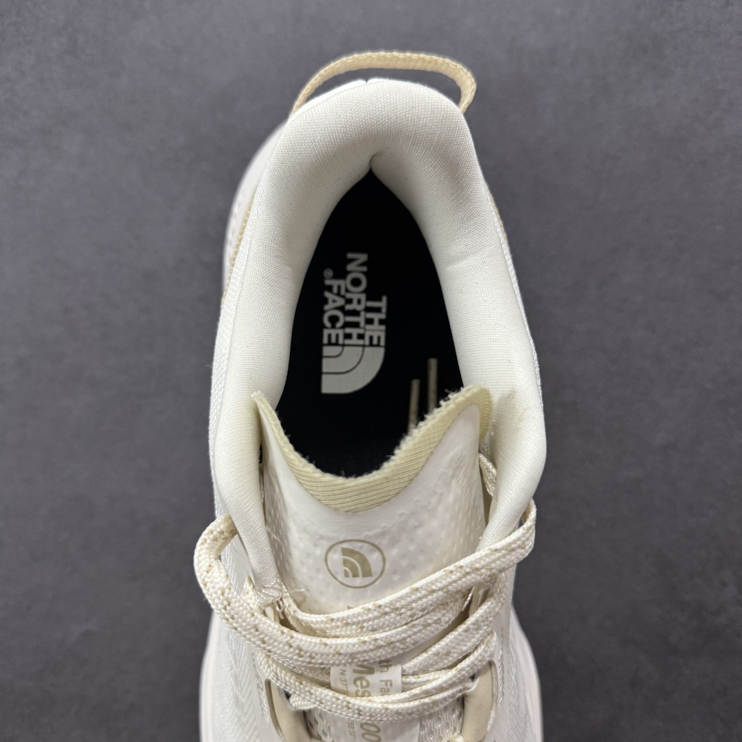 图片[7]-【纯原版】北面/The North Face Altamesa 300 阿尔塔梅萨300系列仿泼水 低帮徒步户外风登山休闲运动鞋 The North Face 全新越野跑训练鞋 Altamesa 300 兼具高效缓震与稳定性能 採用轻质、柔软的 DREAM 发泡中底科技和专為越野设计的 Surface CTRL™ 橡胶外底 大大加强舒适度和回弹性 而抓地力出色的凸纹底部让跑手可轻松应对不同路况 货号： NF0A8A9RV71-140 尺码： 39-45-选品中心