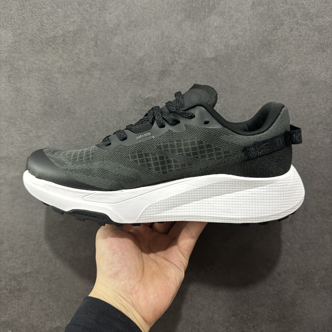 图片[2]-【纯原版】北面/The North Face Altamesa 300 阿尔塔梅萨300系列仿泼水 低帮徒步户外风登山休闲运动鞋 The North Face 全新越野跑训练鞋 Altamesa 300 兼具高效缓震与稳定性能 採用轻质、柔软的 DREAM 发泡中底科技和专為越野设计的 Surface CTRL™ 橡胶外底 大大加强舒适度和回弹性 而抓地力出色的凸纹底部让跑手可轻松应对不同路况 货号： NF0A8A9RV71-140 尺码： 39-45-选品中心