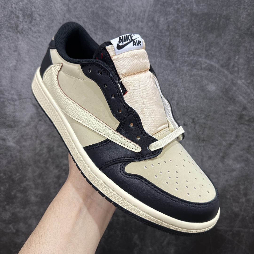 图片[3]-【KZ神版】Travis Scott x Air Jordan AJ1 Low OG SP TS联名倒钩低帮 黑棕 DM7866-201 全系列配色 外贸特供批次 新配色不断更新开发 市场中端王者 全套原纸板楦头开发 确保原汁原味 完美呈现一代版型 一比一鞋头弧度高度鞋身弧度 此版本只针对中端市场 细节品控鞋型随意秒杀市面同价位 鞋型完美 不臃肿别扭 头层皮料加持 用料绝不含糊 进口玻璃冲刀皮料裁剪零毛边 电脑针车工艺 超高鞋面清洁度 最高QC检验标准 控制溢胶瑕疵 原盒原配 飞翼3D高频深度立体 工艺方面大到整体鞋型 漏斗收腰 底线拉帮 LOGO立体程度 小到针眼排布 载片对称 冲孔效果 鞋标规范 鞋垫背胶等等 无一不是口碑收割 每双都是一个回头客 尺码：36 36.5 37.5 38 38.5 39 40 40.5 41 42 42.5 43 44 44.5 45 46 47.5-选品中心