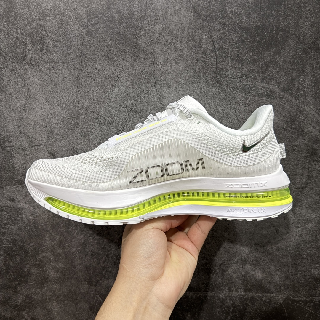 图片[2]-【CK纯原】Nike Pegasus Premium Airscape 舒适百搭减震防滑耐磨透气 低帮跑步鞋     低帮跑步鞋，黑红配色，简约又不失活力，上脚超吸睛。  它不仅颜值高，性能更是一绝！  全掌气垫科技，减震防滑超耐磨，每一步都能感受到强劲回弹，给双脚舒适支撑。  透气鞋面，跑步时双脚也能自由呼吸。    #独家原包 原底原料 开模打造  #原厂鞋标 高精密准度  #原楦原纸板开发 匹配原版98%以上  #后跟弧度 正确呈现  #原厂皮料 质感无敌  #皮料切割干净 无任何毛边 清洁度细节完美    货号：HQ2592-100    尺码：36 36.5 37.5 38 38.5 39 40 40.5 41 42 42.5 43 44 45-选品中心