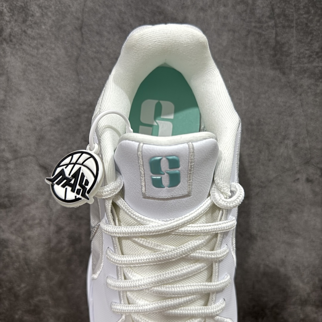 图片[8]-【灭世纯原】NK Sabrina 2 萨布丽娜二代签名减震防滑低帮篮球鞋 白银 FZ1517-101 革新登场🌪🔝颠覆革新出货‼️缓震配置独家革新！实战属性直接拉满👊🏻实战天花板上限再度提升！实战亲测-性能体验吊打国产同价位鞋款 ⚫️前掌扇形zoom➕增配中足抗扭片➕增配后掌马蹄ZOOM气垫（正品仅配置前掌扇形zoom） 完美解决 正品抗扭不足问题 ⚫️采用科比5代鞋楦以及龙骨数据打造！前后落差仅6mm！小科5实至名归！ ⚫️鞋身➕鞋头增配高频补强层，提升鞋头以及脚踝支撑性 ⚫️鞋垫采用高弹缓震垫材质-磨合一场直接贴合脚型☑️ ⚫️外底加厚2mm，升级止滑配方，磨合一次，抓地原地起飞 后卫旗舰有且只在灭世纯原（支持市场任意货品正面PK） 真材实料，肉眼可见！革新升级绝非空穴来风！灭世纯原内外兼修，用态度诠释最强实战货品👊🏻 尺码：39-46（尺码建议：标准亚洲楦 无需大半码）-选品中心