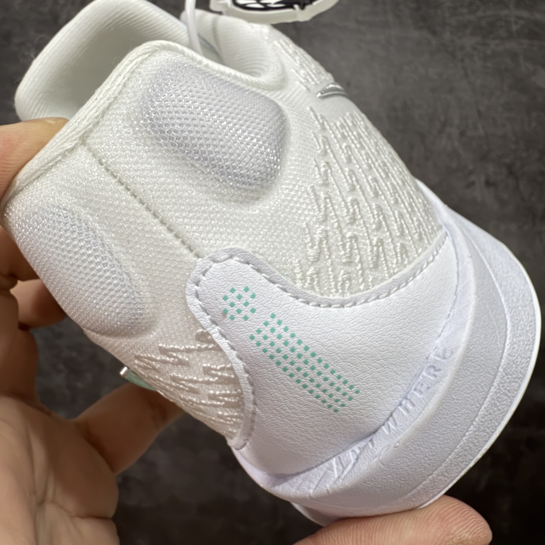 图片[2]-【灭世纯原】NK Sabrina 2 萨布丽娜二代签名减震防滑低帮篮球鞋 白银 FZ1517-101 革新登场🌪🔝颠覆革新出货‼️缓震配置独家革新！实战属性直接拉满👊🏻实战天花板上限再度提升！实战亲测-性能体验吊打国产同价位鞋款 ⚫️前掌扇形zoom➕增配中足抗扭片➕增配后掌马蹄ZOOM气垫（正品仅配置前掌扇形zoom） 完美解决 正品抗扭不足问题 ⚫️采用科比5代鞋楦以及龙骨数据打造！前后落差仅6mm！小科5实至名归！ ⚫️鞋身➕鞋头增配高频补强层，提升鞋头以及脚踝支撑性 ⚫️鞋垫采用高弹缓震垫材质-磨合一场直接贴合脚型☑️ ⚫️外底加厚2mm，升级止滑配方，磨合一次，抓地原地起飞 后卫旗舰有且只在灭世纯原（支持市场任意货品正面PK） 真材实料，肉眼可见！革新升级绝非空穴来风！灭世纯原内外兼修，用态度诠释最强实战货品👊🏻 尺码：39-46（尺码建议：标准亚洲楦 无需大半码）-选品中心