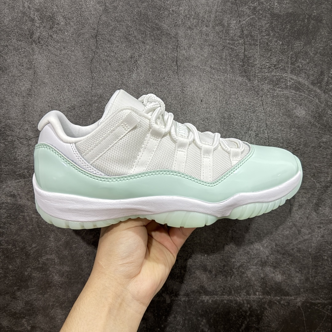 Air Jordan AJ11 Retro Low 白绿 AH7860-103
市场中端王者 耗时半