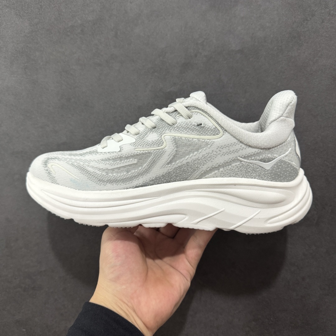 【纯原版】HOKA ONE ONE Clifton 克里夫顿10代专业性能减震公路跑步鞋
轻盈透