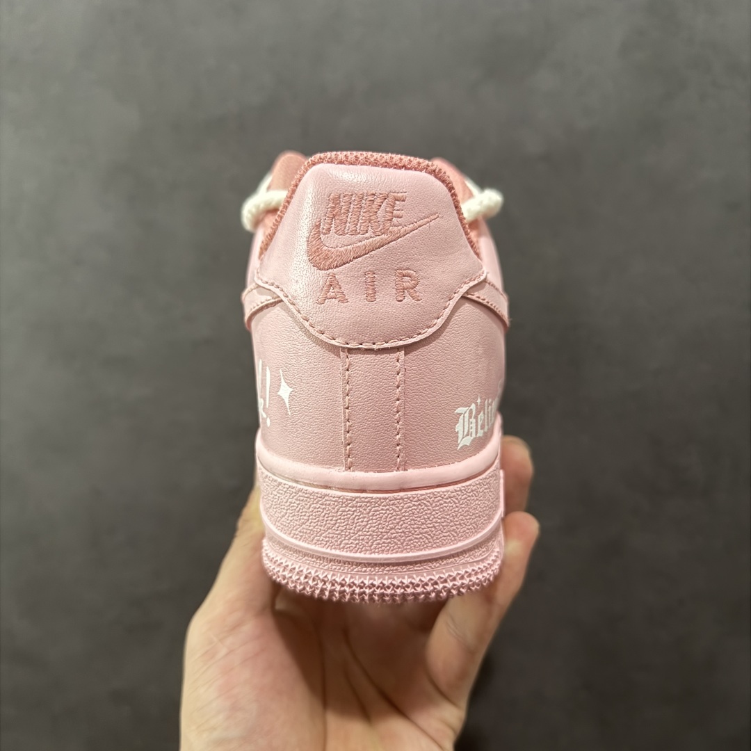 图片[4]-【定制版】Nike Air Force 1 Low 07 黄粉渐变绑带 原楦头原纸板 打造纯正低帮空军版型 专注外贸渠道 全掌内置蜂窝气垫 原盒配件 原厂中底钢印、拉帮完美 货号：QR2032 520 尺码：36 36.5 37.5 38 38.5 39 40 40.5 41 42 42.5 43 44 44.5 45-选品中心