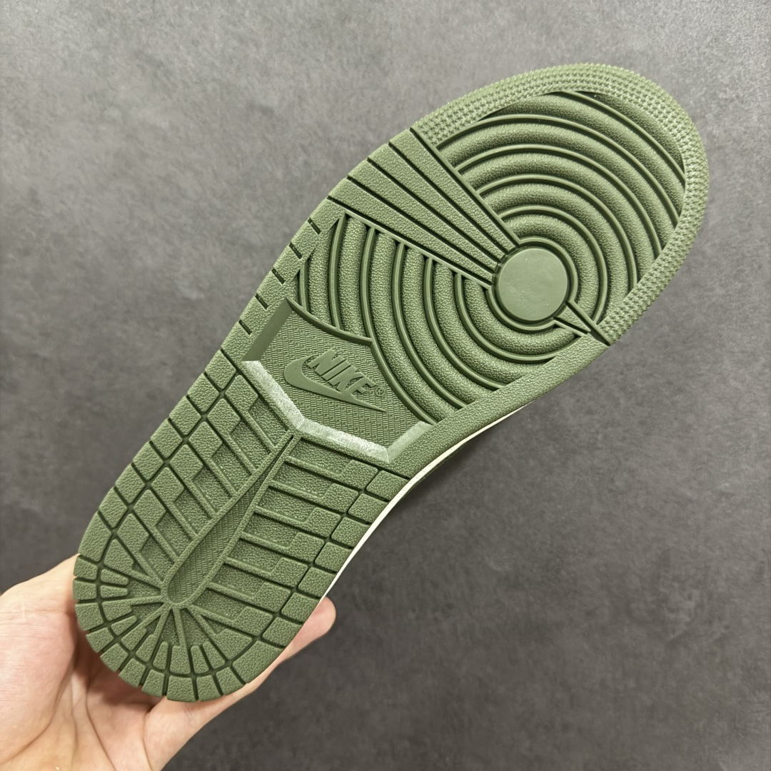 280 定制版Travis Scott x Fragment Design x Air Jordan 1 Low OG SP AJ1 乔1 斯图西联名 低帮文化休闲板鞋 ST5696-263