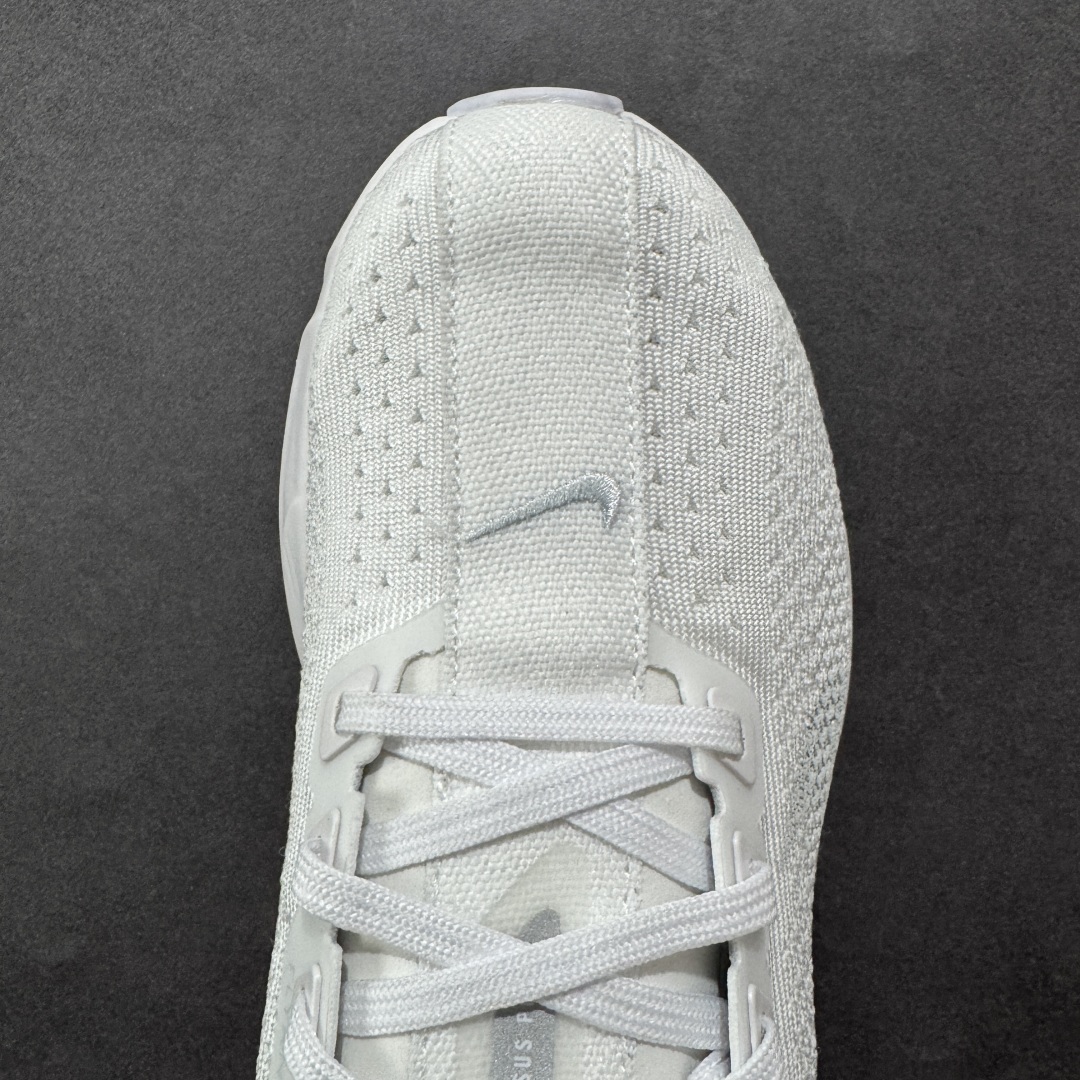 图片[8]-【RS纯原】Nike Pegasus Plus 超级飞马系列马拉松跑步鞋 FQ7262-102 平台专供 充正品质 之前未流通市场版本 内里嵌入定型海绵 中底搭载前Zoom+全掌React配置 全部原鞋开发打造 所有细节全部同步原版 全新一代拥有 Zoom Air 一如既往的稳定感和流畅感 鞋面采用工程网眼设计 为特定高热区域营造出色透气性 进一步增加鞋面的穿孔数量 让足部能够快速散热 中足搭配 Flywire 飞线 在高速运动时营造舒适稳定的贴合感 内置Zoon气垫加持 动力十足！ 尺码：36 36.5 37.5 38 38.5 39 40 40.5 41 42 42.5 43 44 44.5 45-选品中心