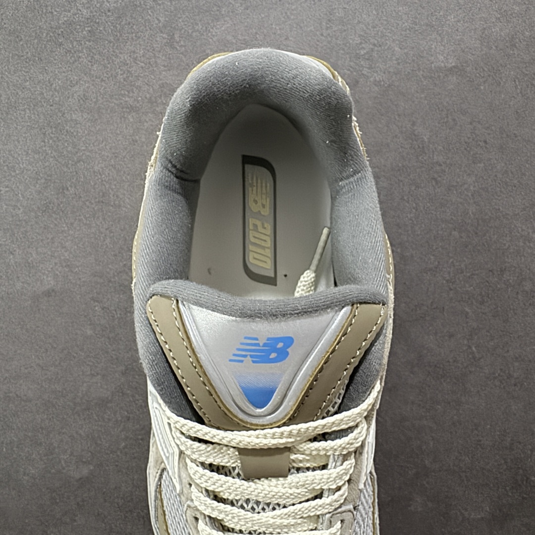 图片[7]-【纯原版】New Balance M2010系列 新百伦 复古老爹风网布跑步休闲运动鞋 新百伦经典配色 沿袭了面世之初的经典科技 以ENCAP中底配以升级版 N-ERGY缓震物料 鞋面则采用特色的柔软麂皮搭以NewBalance经典的尼龙网布 低调中还原跑鞋本真 更年轻化的设计理念与材质 让新世代青年得以用全新视角体验经典鞋款的传奇魅力 货号：U2010GD 尺码：36 37 37.5 38 38.5 39.5 40 40.5 41.5 42 42.5 43 44 45-选品中心