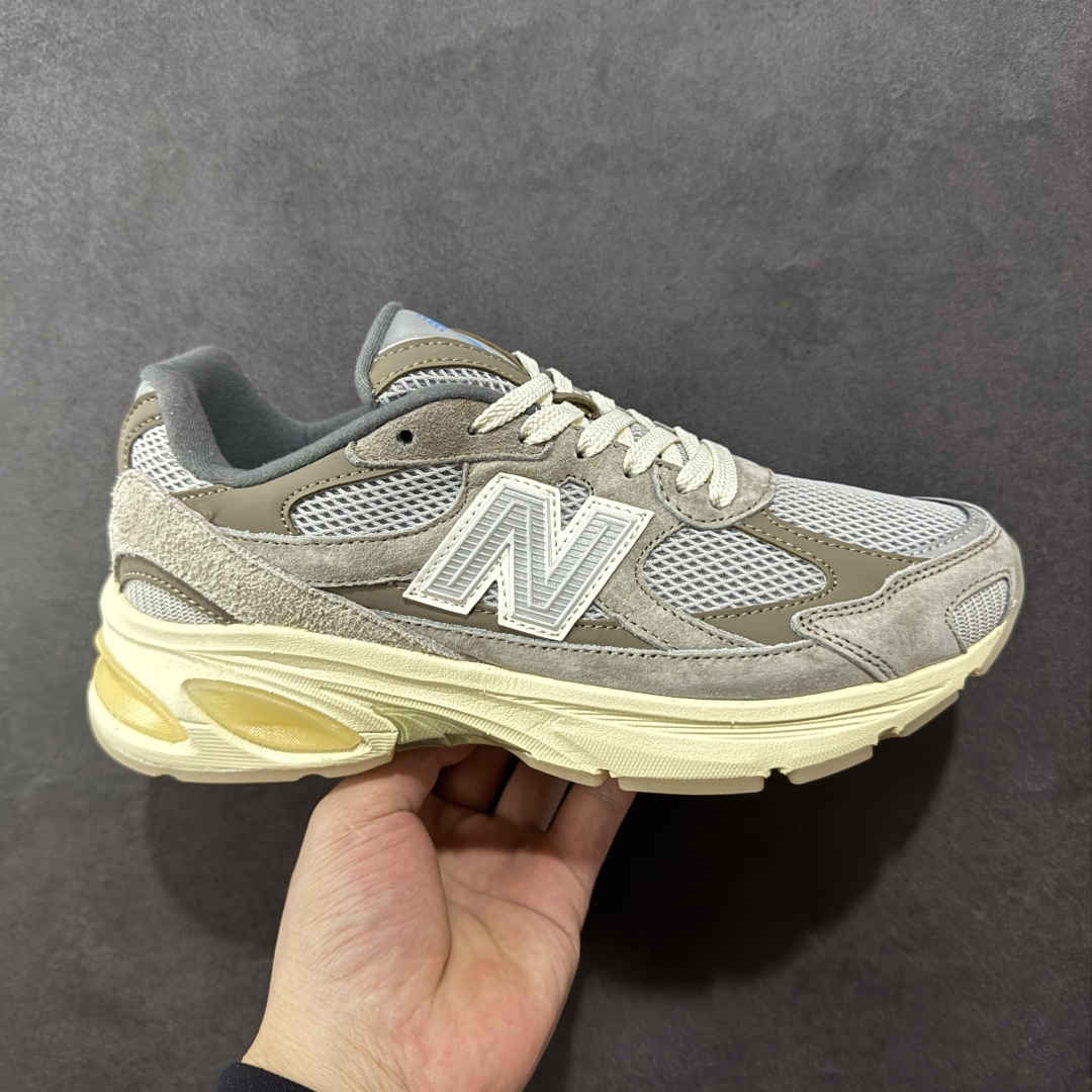 【纯原版】New Balance M2010系列 新百伦 复古老爹风网布跑步休闲运动鞋 新百伦经典配色 沿袭了面世之初的经典科技 以ENCAP中底配以升级版 N-ERGY缓震物料 鞋面则采用特色的柔软麂皮搭以NewBalance经典的尼龙网布 低调中还原跑鞋本真 更年轻化的设计理念与材质 让新世代青年得以用全新视角体验经典鞋款的传奇魅力 货号:U2010GD 尺码:36 37 37.5 38 38.5 39.5 40 40.5 41.5 42 42.5 43 44 45-选品中心