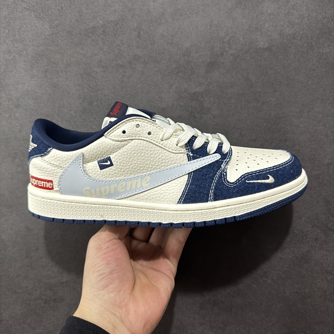 【定制版】Travis Scott x Nike Air Jordan 1 Low x superme Air Jordan 1 Low 反转蓝白小勾倒钩 纯原版本 全鞋采用原装头层皮，用料扎实 精雕细琢 鞋型极致还原 飞翼3D打印改良 深度立体 四线中底拉帮皮料选材 钢印 背胶一应俱全 全新批次 原装原模大底全鞋原厂定制皮料，手感细腻正确折边工艺 完美细节诠释 货号：XB1979 006 尺码：36 36.5 37.5 38 38.5 39 40 40.5 41 42 42.5 43 44 44.5 45-选品中心