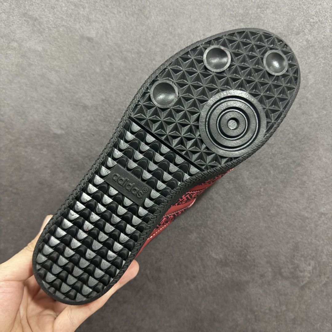 图片[9]-【定制版】Fendi x Ad Samba Og 定制配色 芬迪联名 阿迪桑巴系列徳训风低帮百搭休闲板鞋 XR0007 定制鞋盒 大厂流水作业生产 超高清洁度 皮料切割干净无任何毛边 细节完美   尺码：36 36.5 37.5 38 38.5 39 40 40.5 41 42 42.5 43 44 44.5 45-选品中心