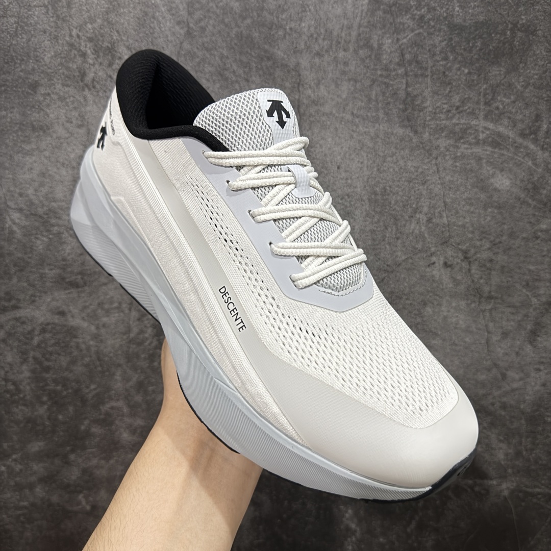 图片[3]-【公司级】DESCENTE DYNAMIC FLUID迪桑特轻盈缓震透气鞋面时尚休闲运动男子越野跑鞋 官方同步上架适合技术路线单日徒步穿着 aeriosflgtx鞋受到长途野外跑步鞋的启发 适合在变化的地形上进行快速轻快的徒步旅行穿着，舒适而有支撑性，使您充满信心。该设计与脚部融为一体，可最大限度地减少摩擦 尺码： 36-45-选品中心