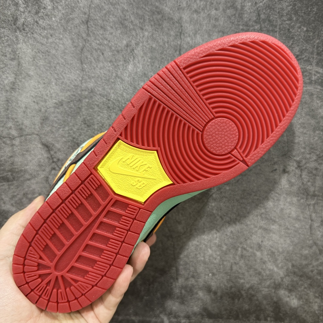 图片[9]-【纯原版】NK SB Dunk Low 黑人月黑绿 HF3058-300 原盒原配 正确耐磨橡胶大底 超高清洁度 全鞋零毛边皮料切割 全套原楦原模倾力打造完美版型 尺码：36 36.5 37.5 38 38.5 39 40 40.5 41 42 42.5 43 44 44.5 45 46 47.5-选品中心