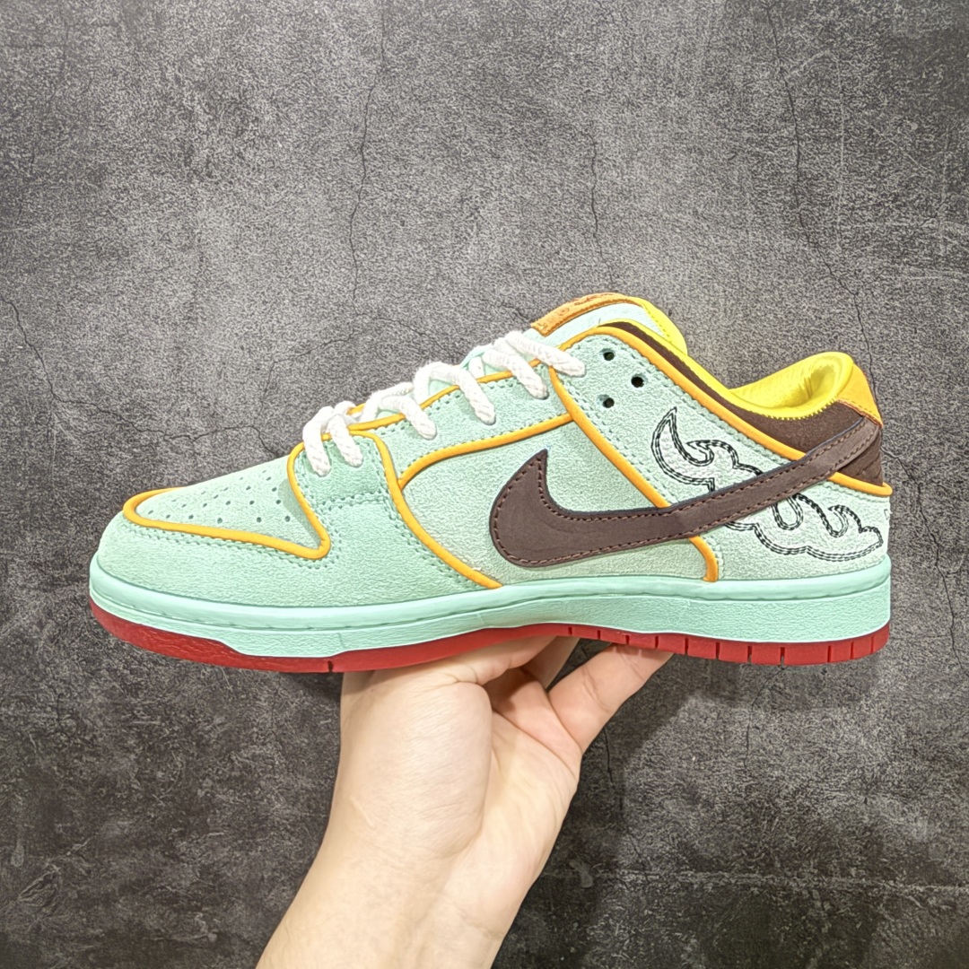 图片[2]-【纯原版】NK SB Dunk Low 黑人月黑绿 HF3058-300 原盒原配 正确耐磨橡胶大底 超高清洁度 全鞋零毛边皮料切割 全套原楦原模倾力打造完美版型 尺码：36 36.5 37.5 38 38.5 39 40 40.5 41 42 42.5 43 44 44.5 45 46 47.5-选品中心