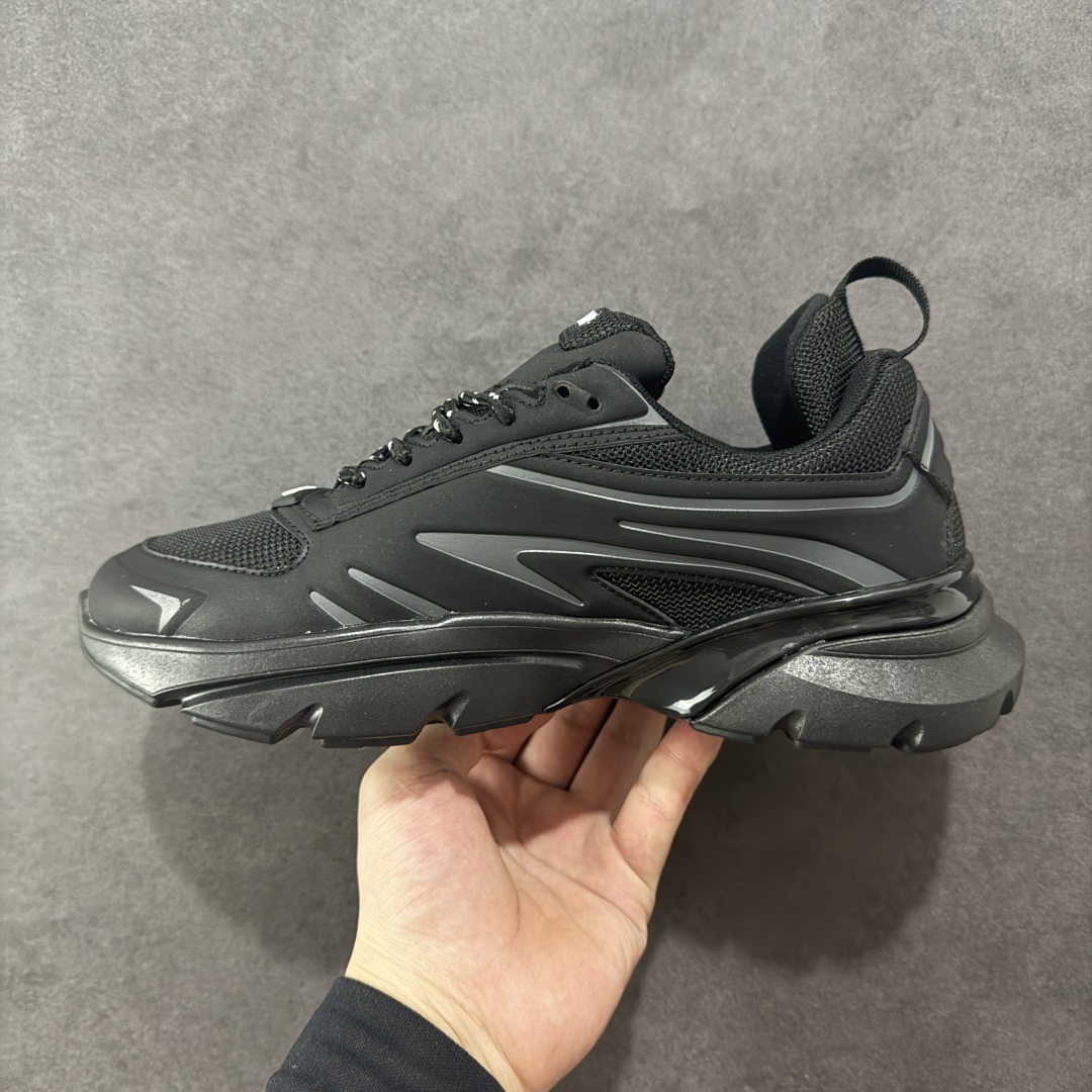 图片[2]-【公司级】Dior 迪奥 B44 Dior迪奥休闲时尚运动鞋系列 渠道原装订单 全套专柜包装物及配件 釆用超软舒适透气面料 同源出厂真丝绸防尘鞋套袋 原装雪梨形超软沙绒纸团 鞋底采用橡胶大底内外锁死工艺 最大限度弯折永不开胶，原鞋一致效果 尺码：39 40 40.5 41 42 42.5 43 44 45-选品中心