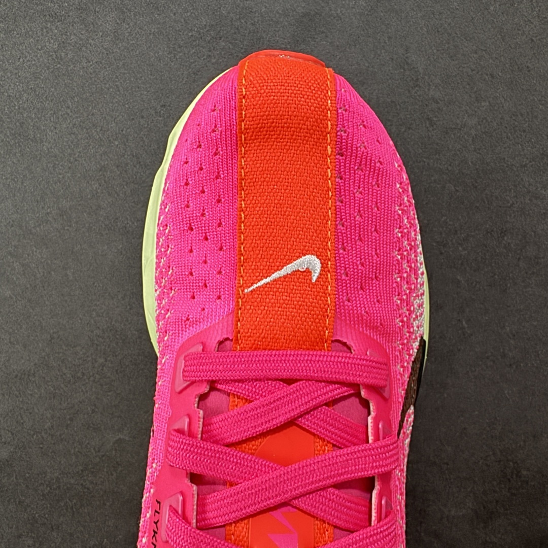 图片[8]-【RS纯原】Nike Pegasus Plus 超级飞马系列马拉松跑步鞋 HV3022-600 平台专供 充正品质 之前未流通市场版本 内里嵌入定型海绵 中底搭载前Zoom+全掌React配置 全部原鞋开发打造 所有细节全部同步原版 全新一代拥有 Zoom Air 一如既往的稳定感和流畅感 鞋面采用工程网眼设计 为特定高热区域营造出色透气性 进一步增加鞋面的穿孔数量 让足部能够快速散热 中足搭配 Flywire 飞线 在高速运动时营造舒适稳定的贴合感 内置Zoon气垫加持 动力十足！ 尺码：36 36.5 37.5 38 38.5 39 40-选品中心