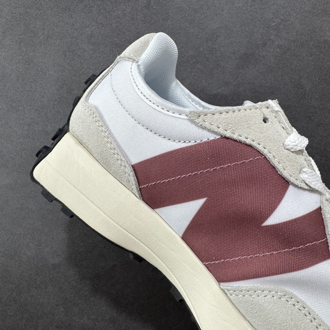 图片[6]-【K8版本】NB新百伦New Balance NB327系列复古休闲运动慢跑鞋 WS327CD 全新 New Balance 327 系列，以更纯粹的复古风格设计打造的全新造型。侧身还以解构设计，将 N 字标志以做旧压花样式呈现，样式别具新意。而麂皮、冲孔皮革的塑造，则呈现出高级怀旧气质，也让鞋款在奢华时装风格与运动氛围之间达到了平衡。 尺码：36～45半-选品中心