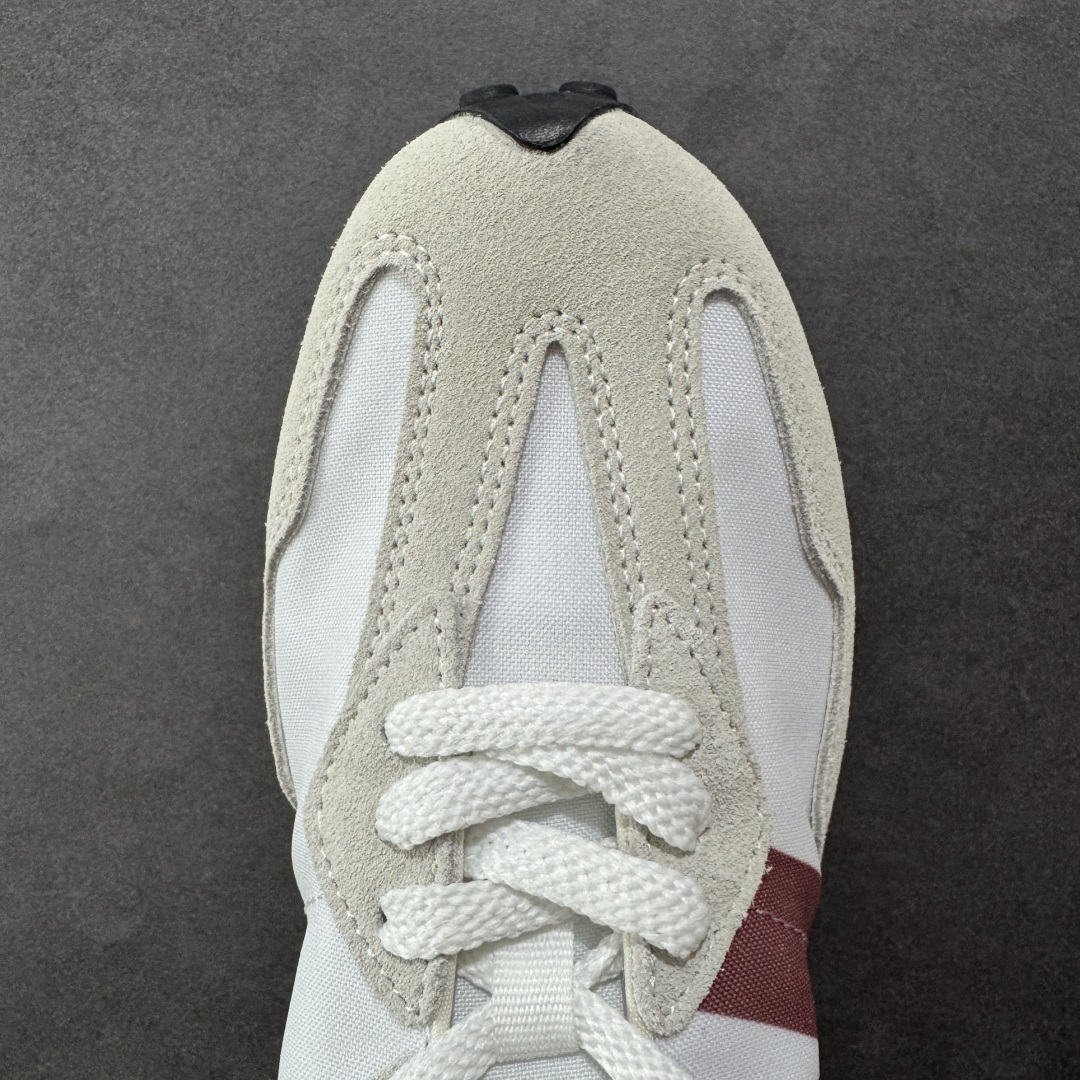 图片[8]-【K8版本】NB新百伦New Balance NB327系列复古休闲运动慢跑鞋 WS327CD 全新 New Balance 327 系列，以更纯粹的复古风格设计打造的全新造型。侧身还以解构设计，将 N 字标志以做旧压花样式呈现，样式别具新意。而麂皮、冲孔皮革的塑造，则呈现出高级怀旧气质，也让鞋款在奢华时装风格与运动氛围之间达到了平衡。 尺码：36～45半-选品中心