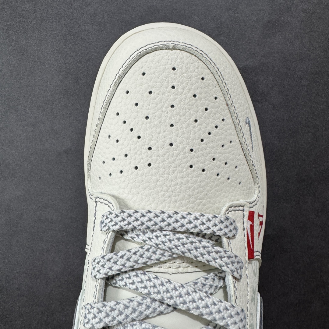 图片[8]-【定制版】Nike SB Dunk Low LV 灰勾底红尾 周年高端定制 低帮休闲板鞋 YX5066-360  #定制鞋盒 大厂纯原品质出货 超高清洁度 皮料切割干净无任何毛边 细节完美   尺码：36 36.5 37.5 38 38.5 39 40 40.5 41 42 42.5 43 44 44.5 45-选品中心
