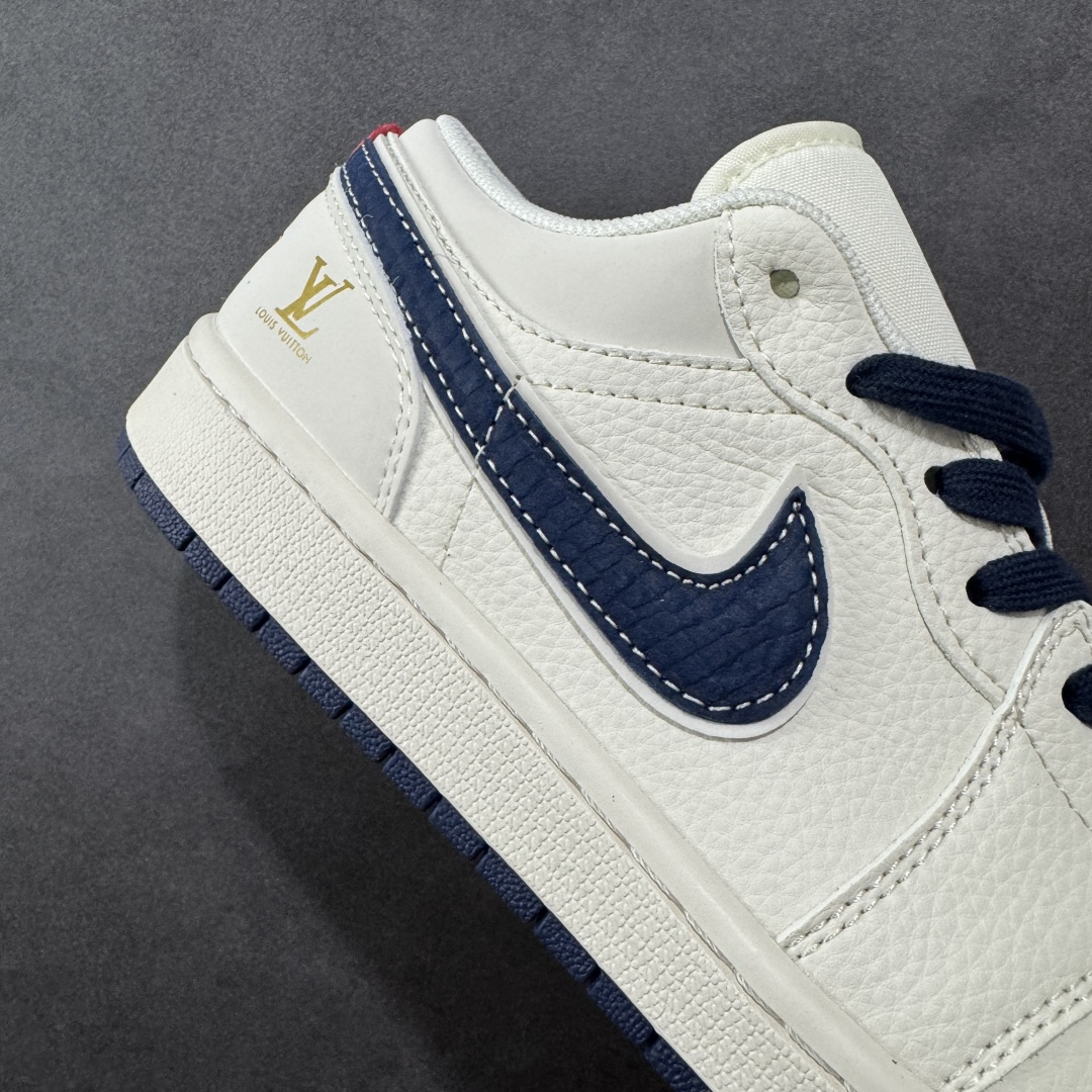 图片[6]-【定制版】Air Jordan 1 Low AJ1 乔1 LV联名 蓝鳞勾 高端定制 低帮复古篮球鞋 XX3168-171  #定制鞋盒 大厂纯原品质出货 超高清洁度 皮料切割干净无任何毛边 细节完美  尺码：36 36.5 37.5 38 38.5 39 40 40.5 41 42 42.5 43 44 44.5 45-选品中心