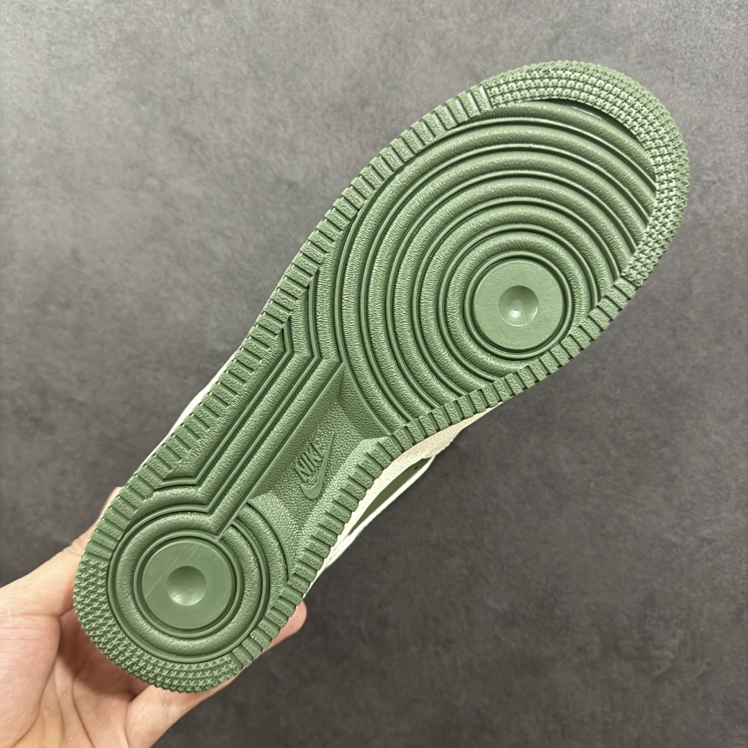 图片[9]-【定制版】Nike Air Force 1\’07 Low 古驰联名 橄榄绿鬼脸 空军一号低帮休闲板鞋 KK1988-095  原楦头原纸板 原装鞋盒 定制五金配件 内置全掌气垫 原厂鞋底   尺码：36 36.5 37.5 38 38.5 39 40 40.5 41 42 42.5 43 44 44.5 45-选品中心