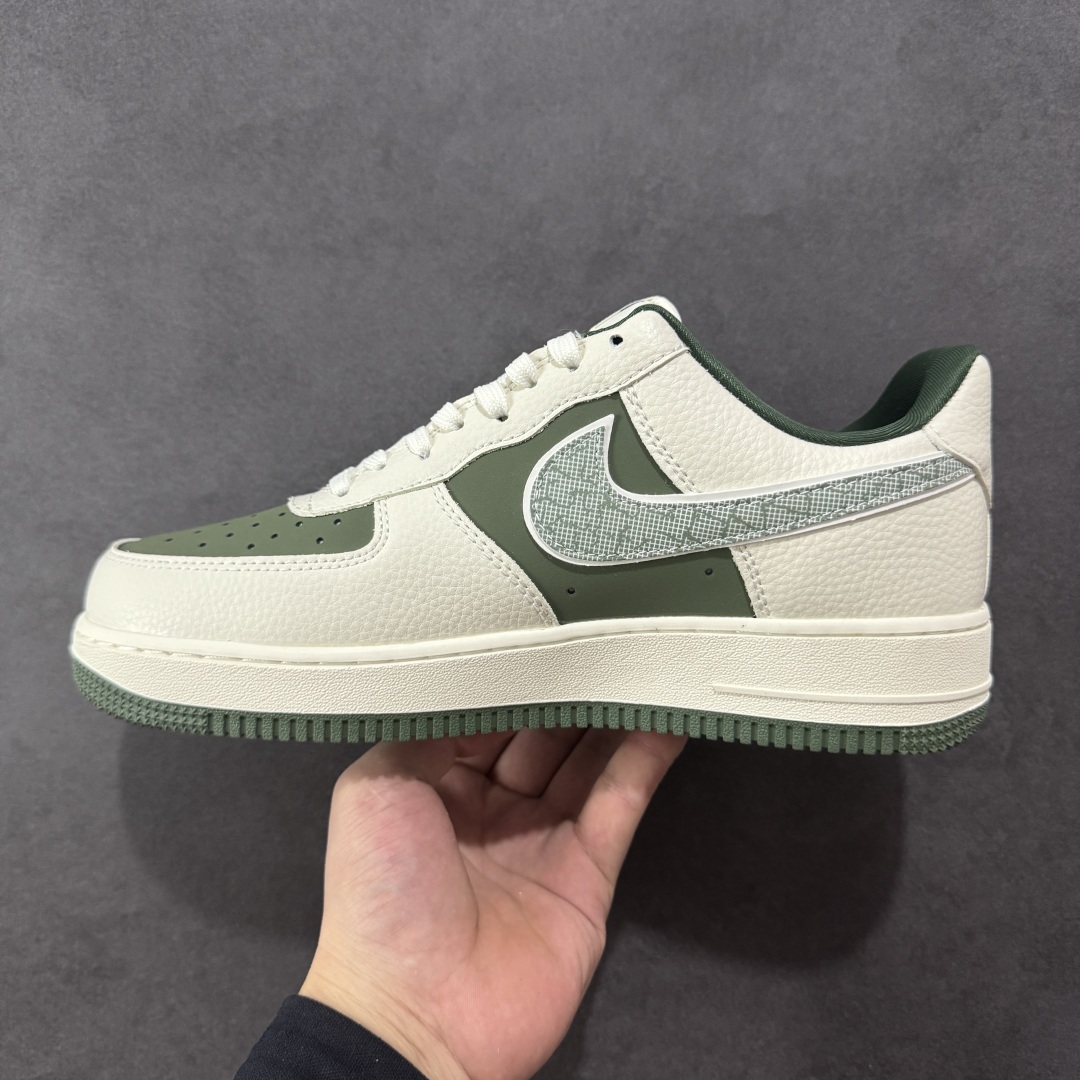 图片[2]-【定制版】Nike Air Force 1\’07 Low 古驰联名 橄榄绿鬼脸 空军一号低帮休闲板鞋 KK1988-095  原楦头原纸板 原装鞋盒 定制五金配件 内置全掌气垫 原厂鞋底   尺码：36 36.5 37.5 38 38.5 39 40 40.5 41 42 42.5 43 44 44.5 45-选品中心