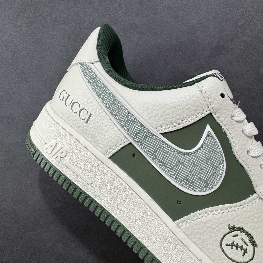 图片[6]-【定制版】Nike Air Force 1\’07 Low 古驰联名 橄榄绿鬼脸 空军一号低帮休闲板鞋 KK1988-095  原楦头原纸板 原装鞋盒 定制五金配件 内置全掌气垫 原厂鞋底   尺码：36 36.5 37.5 38 38.5 39 40 40.5 41 42 42.5 43 44 44.5 45-选品中心