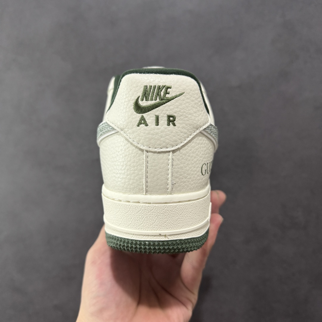 图片[4]-【定制版】Nike Air Force 1\’07 Low 古驰联名 橄榄绿鬼脸 空军一号低帮休闲板鞋 KK1988-095  原楦头原纸板 原装鞋盒 定制五金配件 内置全掌气垫 原厂鞋底   尺码：36 36.5 37.5 38 38.5 39 40 40.5 41 42 42.5 43 44 44.5 45-选品中心